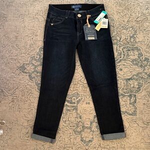 Democracy Women's Black Ankle Jeans